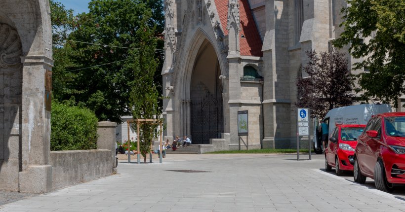 Münchner Gehwegplatte naturgrau