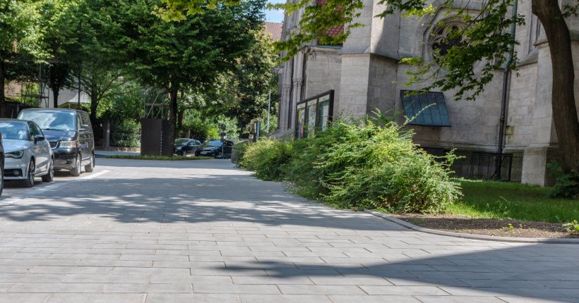 Münchner Gehwegplatte naturgrau