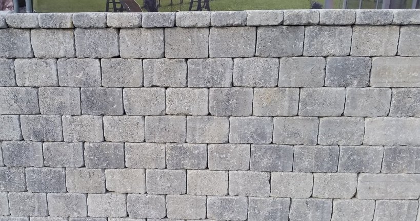 Tegula Mauer, grauschattiert